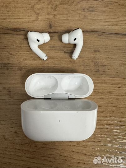 Наушники Apple AirPods Pro 1 (Lightning)