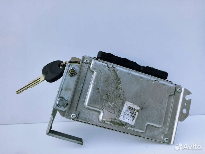 Блок управления двс эбу Hyundai Getz 39106-22140