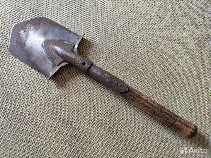 Малая пехотная лопата образца 1943 г