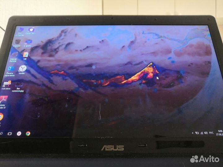 Ноутбук asus