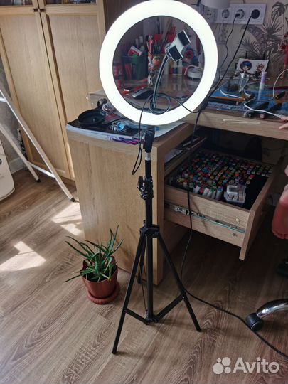 Кольцо для селфи на триноге