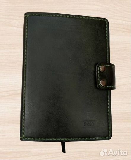 Блокнот с кольцевым механизмом из кожи