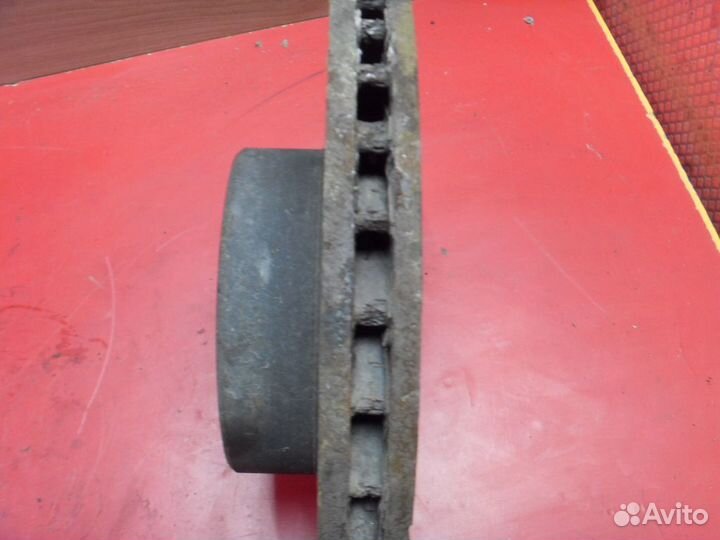 Диск тормозной передний 0155212048 Mercedes Benz