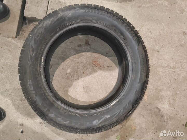 Bridgestone Blizzak Ice 205/55 R16