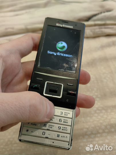 Sony Ericsson Hazel J20