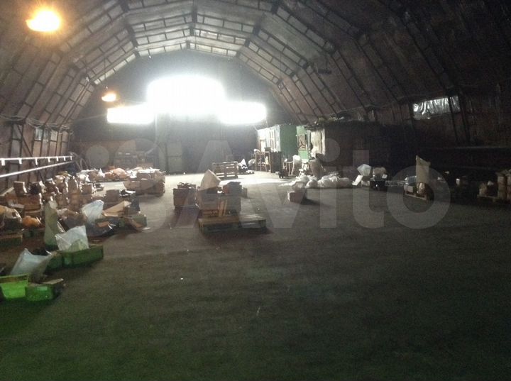 Склад, 742 м²