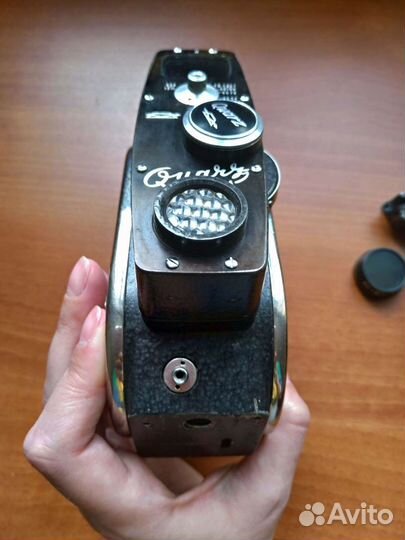 Кинокамера Кварц-М /16мм (2х8) /Объектив