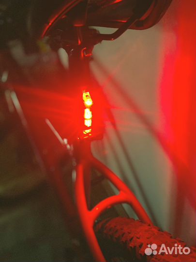Фонарь маячок для велосипеда
