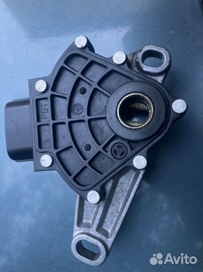 Положение селектора АКПП тойота 84540-460 10