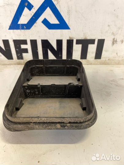 Решетка вентиляции (клапан, дефлектор воздушный)