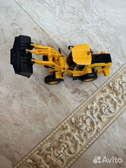 Детский трактор