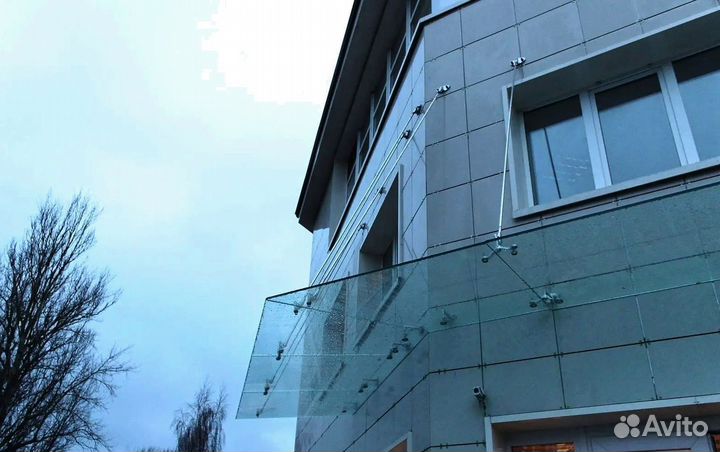 Стеклянные козырьки