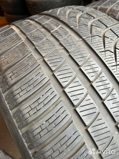 Pirelli P Zero Winter 285/30 R22