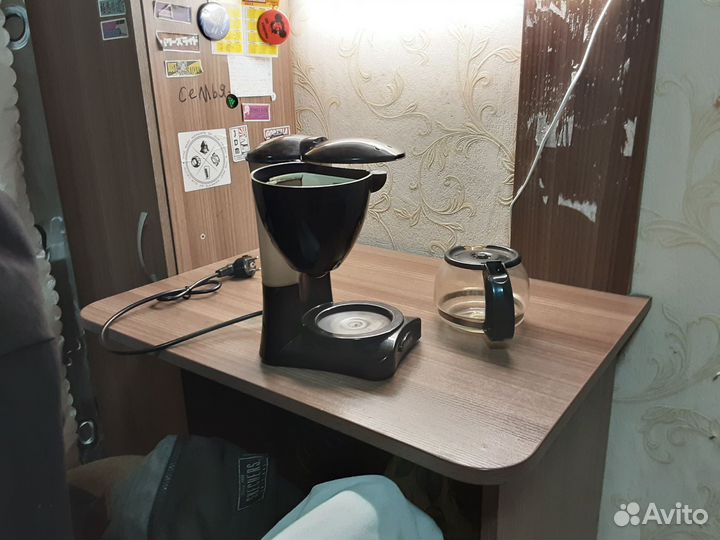 Кофеварка Leben