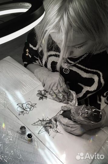 Модель на тату