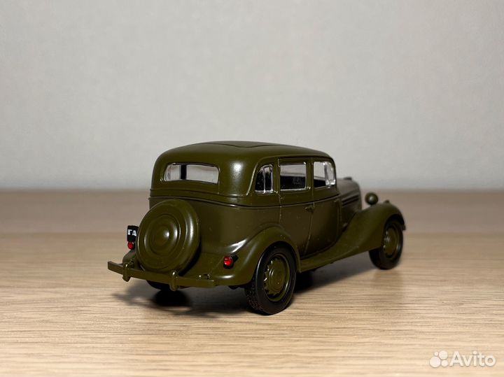 Модель Газ 11-73 военная хаки 1:43