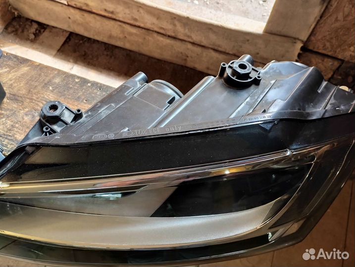 Фары на volkswagen jetta 6