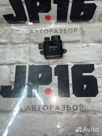 Блок управления вентилятором Infiniti Ex37 J50 3.7