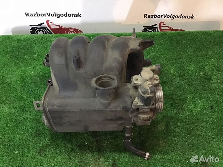 Впускной коллектор Peugeot 206 двиг. 1,4