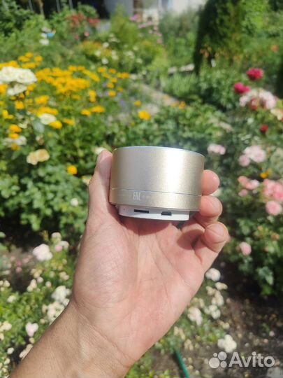 Bluetooth колонка новая. 10 ват