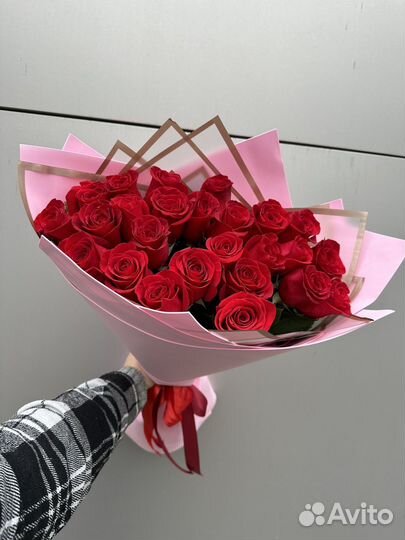 Розы Эквадор 50 см и 60см