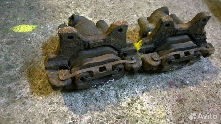 Суппорт задний левый Bmw 5-Series E34