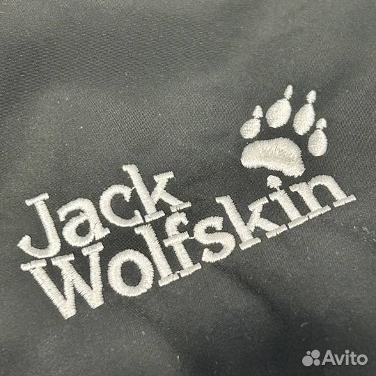 Зимняя куртка Jack wolfskin