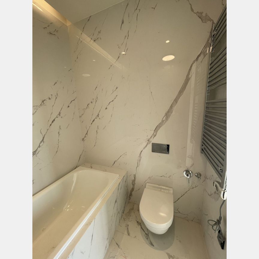 3-к. квартира, 105,8 м², 41/67 эт.