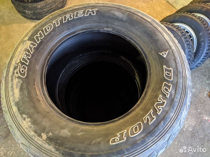 Dunlop Grandtrek AT22 285/65 R17