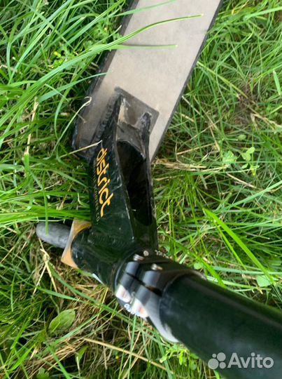 Трюковой самокат district c253