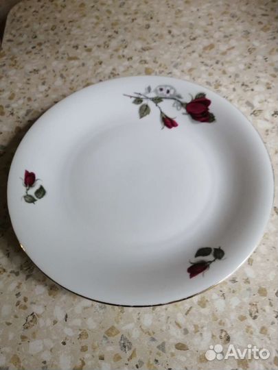 Сервиз столовый