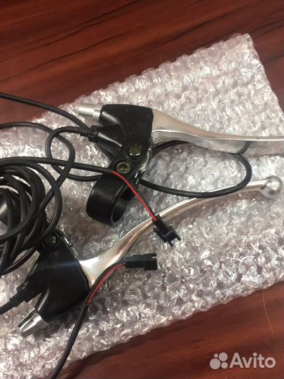 Тормозные ручки