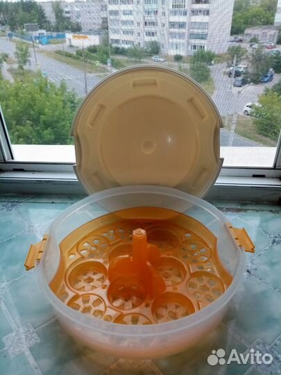 Детский стелилизатор для бутылочек