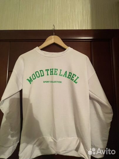 Спортивный костюм новый