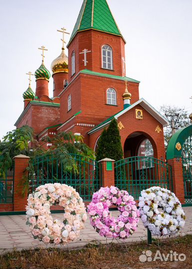 Ритуальные траурные венки Премиум