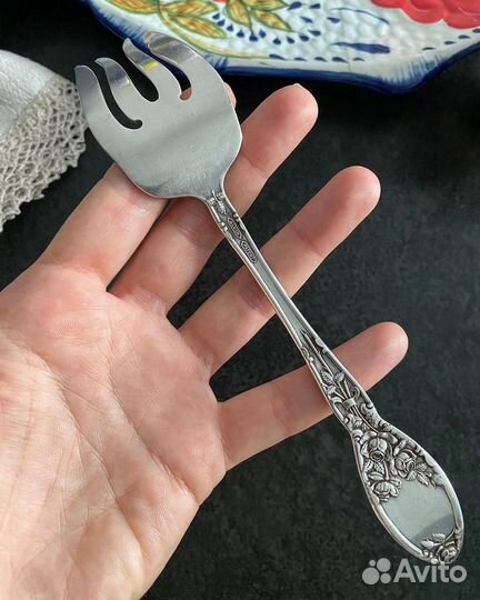 Винтажная посеребренная сервировочная вилка, США