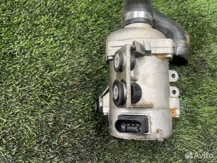 Помпа Bmw 5 E60 N52B25 2007