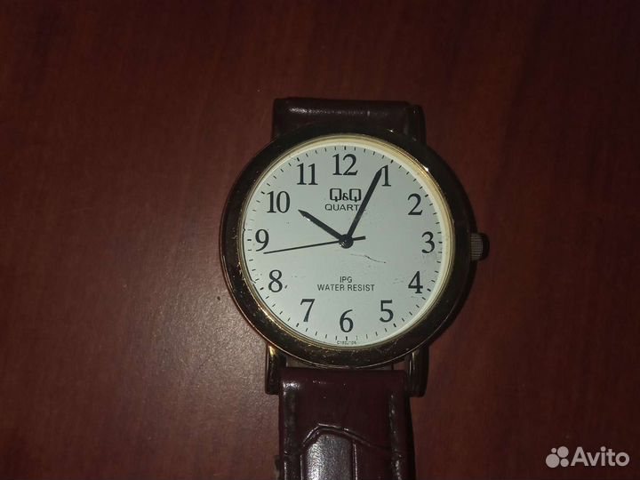 Часы на запчасти