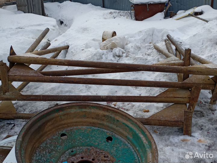 Борт, коник