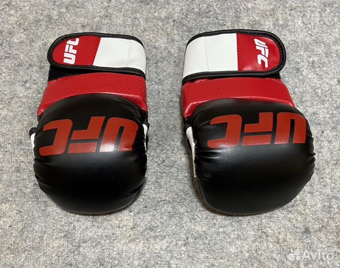 Спортивные перчатки крабы mma