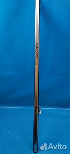 Уплотнитель стекла двери правый Ford Mondeo IV (2