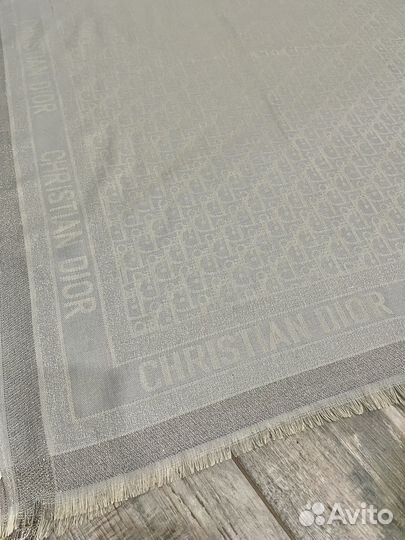 Кашемировый палантин шарф Dior светло-серый