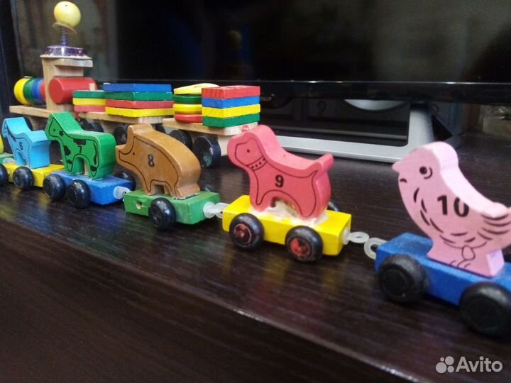 Детские развивающие игрушки