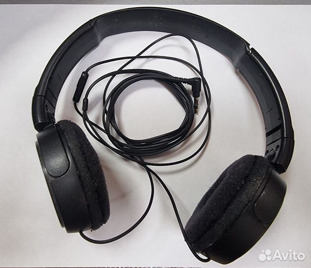 Проводные наушники Sony