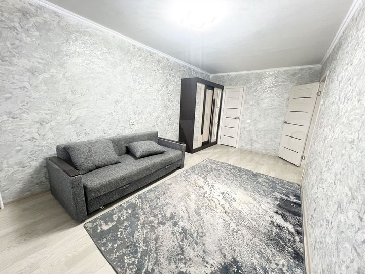 2-к. квартира, 59 м², 9/10 эт.