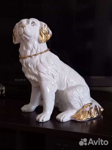 Статуэтка фарфор