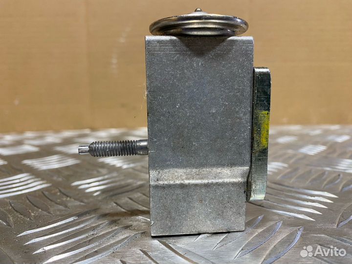 Расширительный клапан кондиционера Volkswagen 3