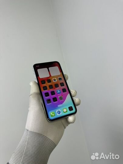 iPhone Xr, 64 ГБ