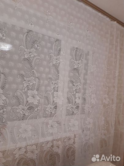 Тюль с цветами 4м