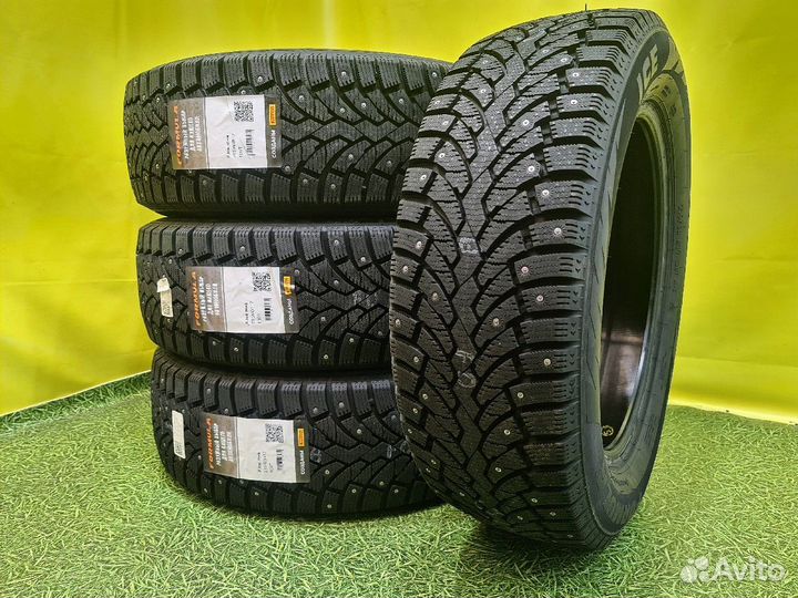 Pirelli Formula Ice 215/60 R17